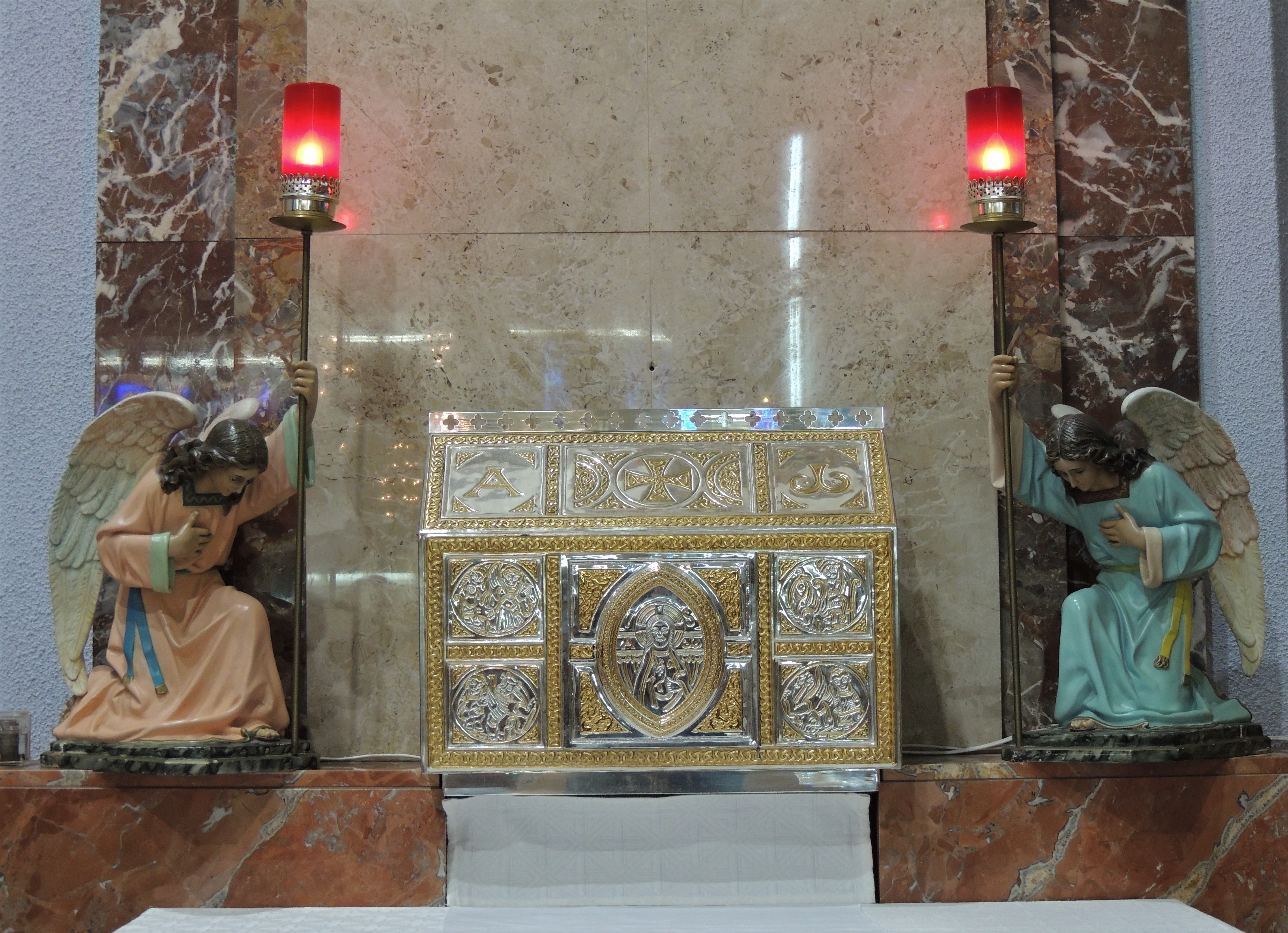 Tabernacle surrounded by angels